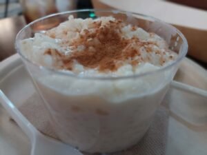 rice pudding food at the mercado de la imprenta valencia